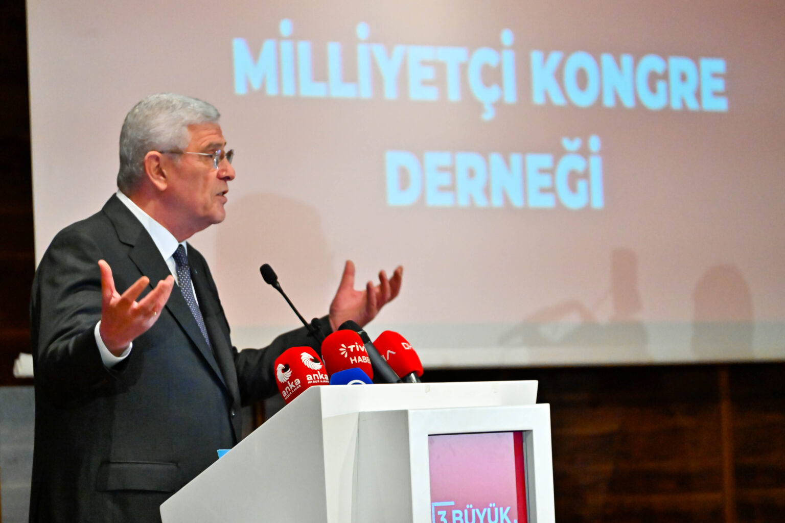 ‘’Türk Milliyetçilerini Birbirleriyle Yarıştıramayacaklar’’