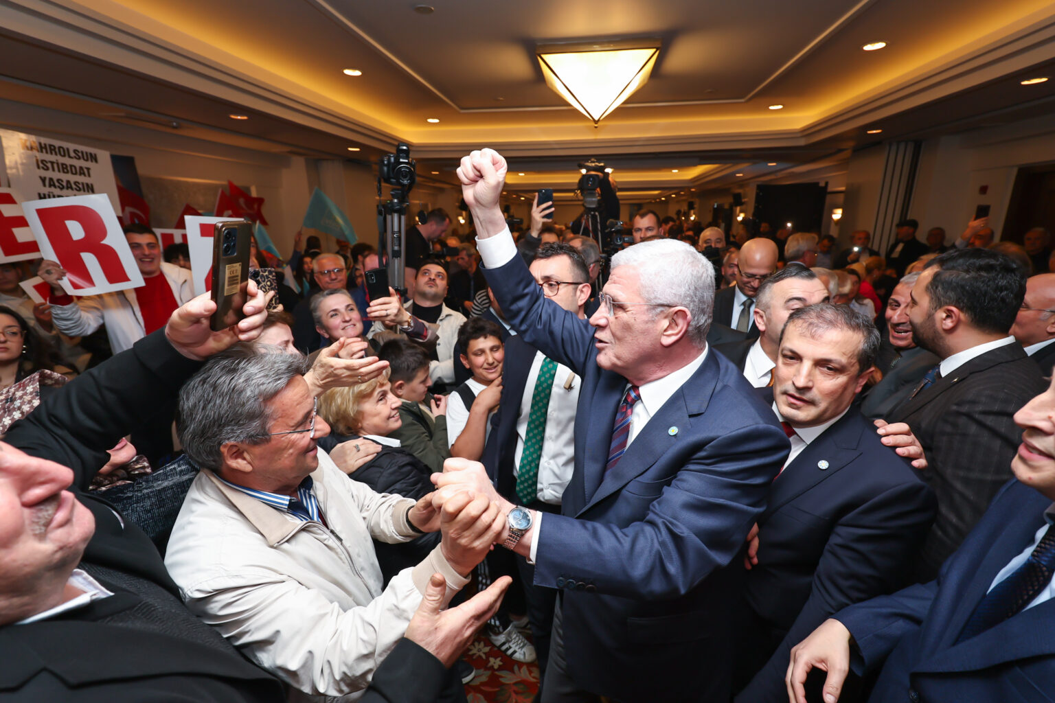 Trabzon’da Genişletilmiş İl Divan Toplantımızdayız…