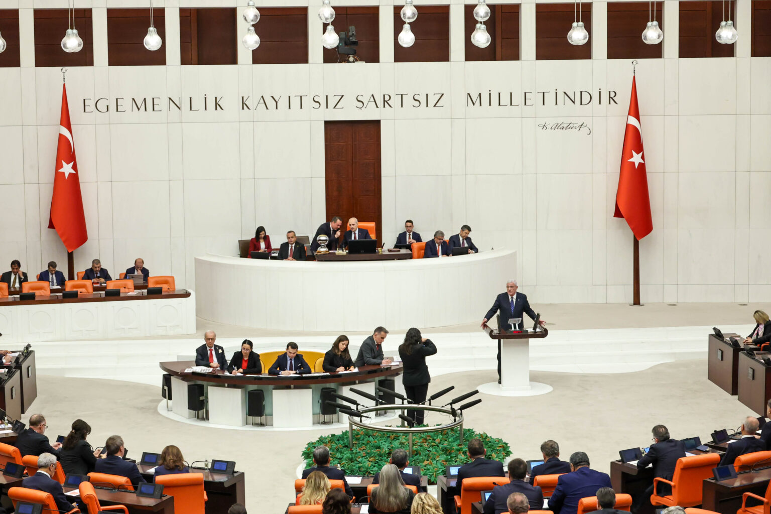 23 Nisan Ulusal Egemenlik ve Çocuk Bayramı Özel Oturumundayız…