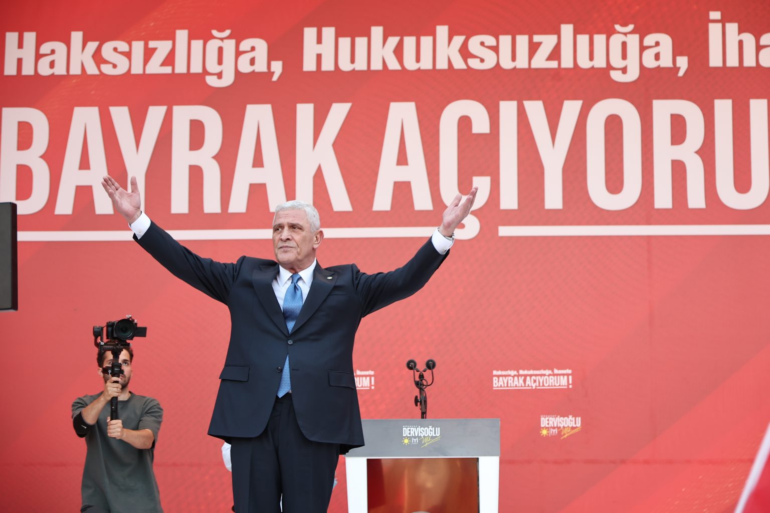 İhanete Bayrak Açıyorum!